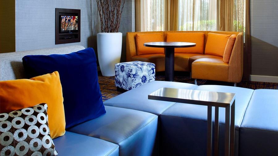 Hotel Courtyard Columbus Airport Extérieur photo
